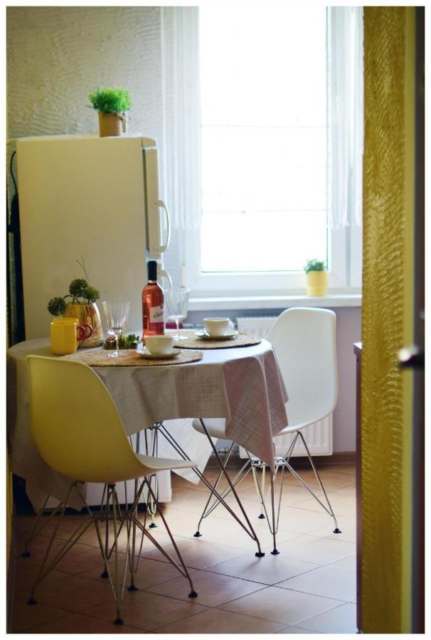 Color24 Apartament VI Stalowa Wola Extérieur photo